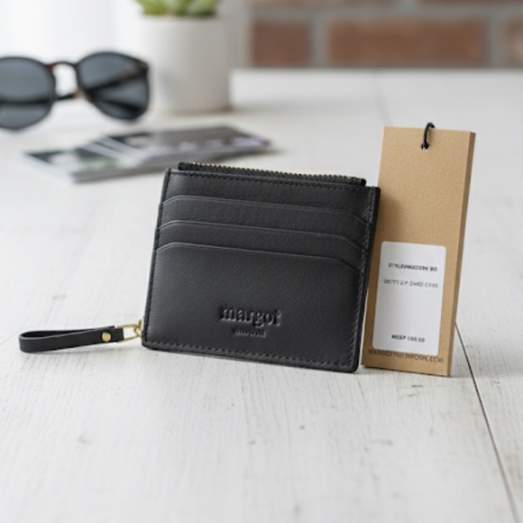 Margot Betty Zip Card Case - Picture 1 of 5